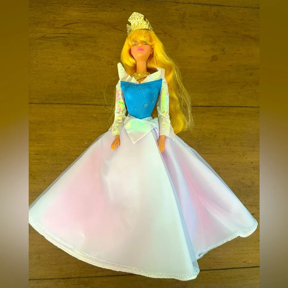 Disney Classic “Sleeping Beauty” Princess Aurora Doll, 1991